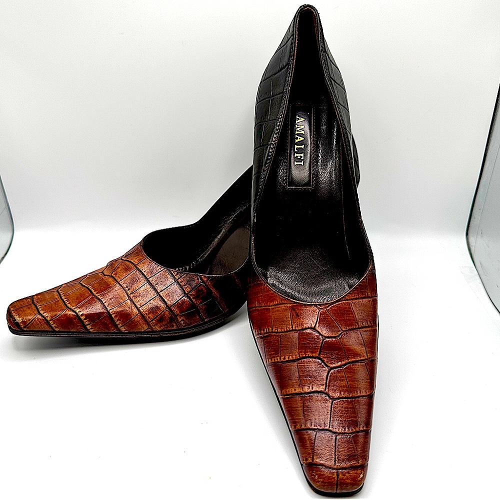 Amalfi Brown Crocodile Pattern Heels size 7.5